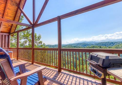 A Higher Calling, Spacious Smoky Mountain Getaway Perfect for Families & Groups