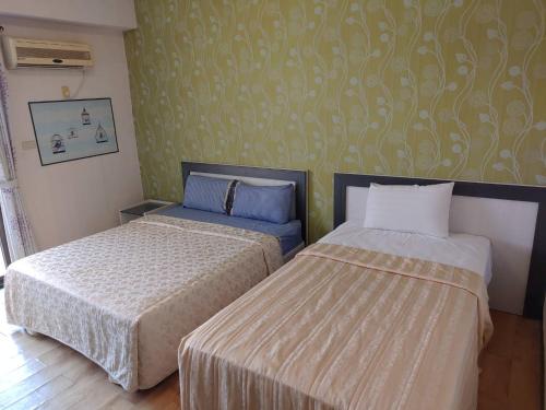 Triple Room image 1