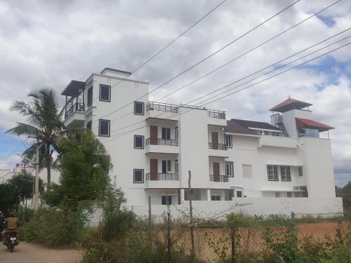 Kumaran Kudil - New Family Home Stay VL Bodinayakkanur, Theni