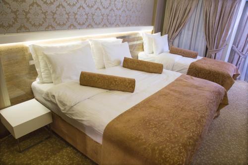 Triple Room image 1