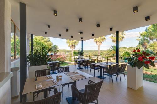 Valamar Tamaris Resort - image 2