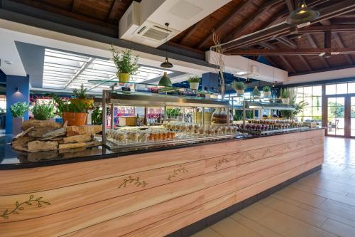 Valamar Tamaris Resort - image 9