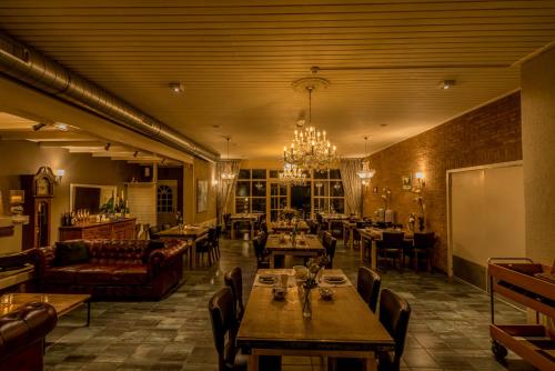 Étterem, Hotel-Restaurant van der Weijde in Noordgouwe