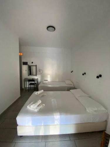 Deep Blue Rooms & Apartments - image 5