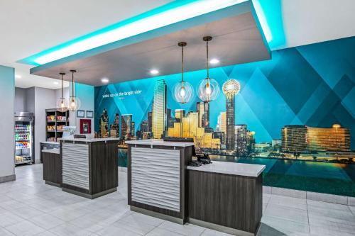 La Quinta Inn & Suites DFW West-Glade-Parks in Euless, USA
