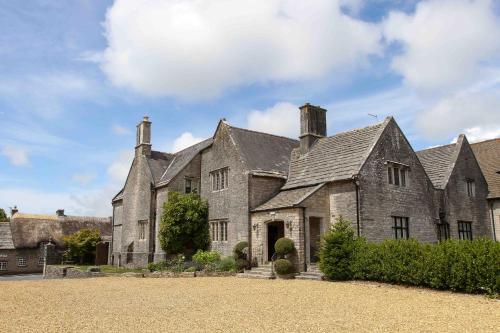 . Mortons Manor