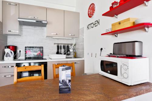 Charming 2 house with terrace near Cabourg train station Welkeys