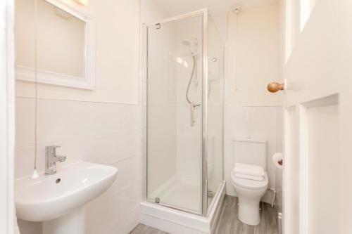 CRANBROOK 28 - image 6