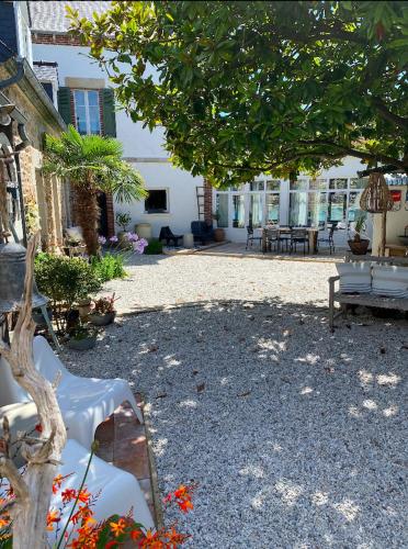 La maison du grand rocher 2