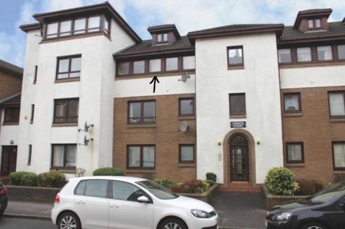 Largs central apartment