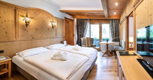 Alpen Hotel Corona – Vigo di Fassa, TN
