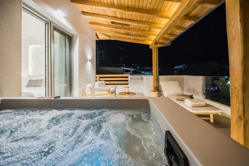 Bohemia Luxury Living in ชาลคิดีคี