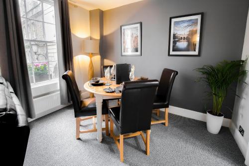The Green Leaf Apartment, Bath (photo 8)