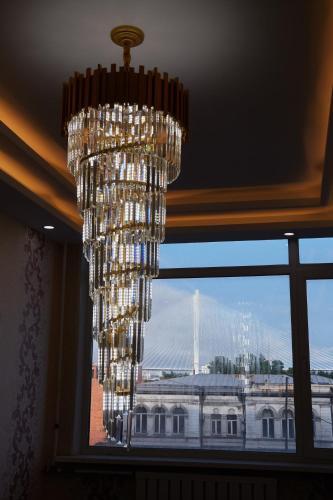 Holiday Hotel - image 12