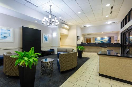Ramada Plaza by Wyndham Virginia Beach Oceanfront - image 2