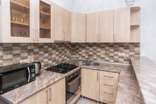 Apartment on takaishvili street, Batumi (foto 6)