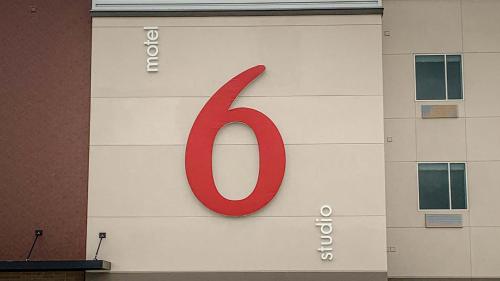 Studio 6 North Platte - East - main image