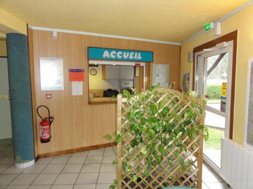 Előcsarnok, Symp'Hotel in Nivolas-Vermelle
