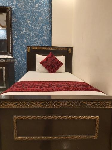 Visit Inn Executive – Lahore, WI