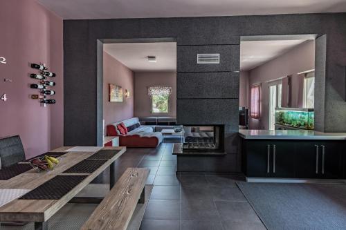 Villa Iris, Livadi (foto 9)