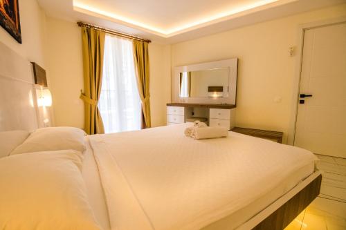 Soothe Hotel - image 7