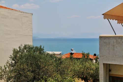  2 Space - Selfcatering Apartment Helen No 7 in Xiropigado