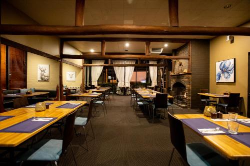 레스토랑, 뉴잉글랜드 모터 로지 (New England Motor Lodge) in 글렌 이네스