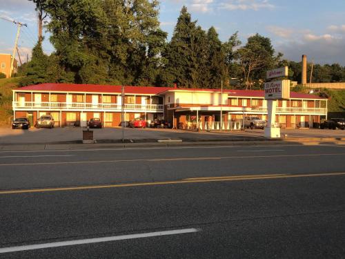 St. Mary’s Motel Marietta