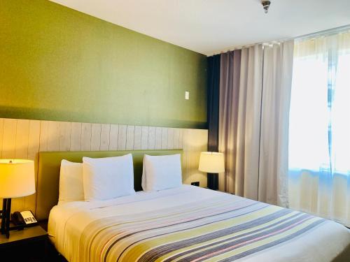 Country Inn & Suites by Radisson San Jose International Airport CA - image 8