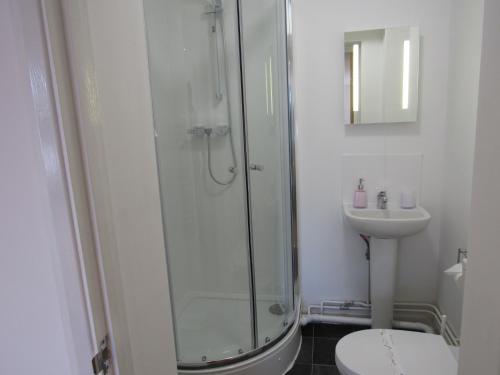 The Cambridge Suites - Tas Accommodations - image 11