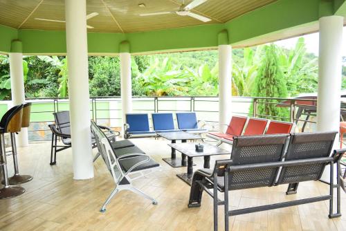 balcon/terasă, 3A's Guest House in Akosombo