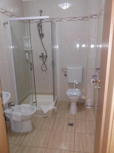 Superior Double Room image 9