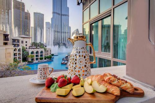 Durrani Homes - Souk Al Bahar Luxury Living with Burj & Fountain Views, Dubai