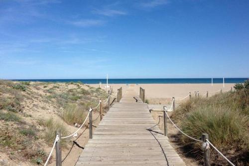 Apartamento nuevo playa de Canet de Berenguer WIFI