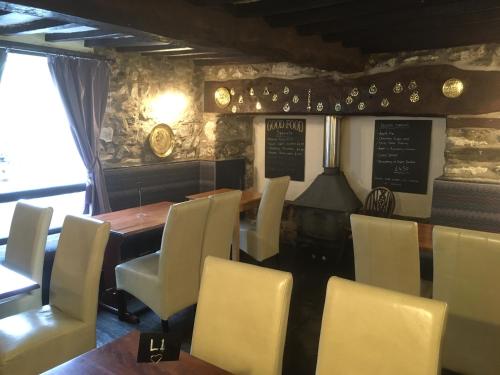 The New Inn - image 7