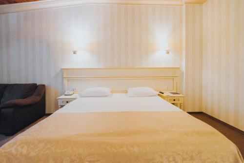 Premier Geneva Hotel - image 6