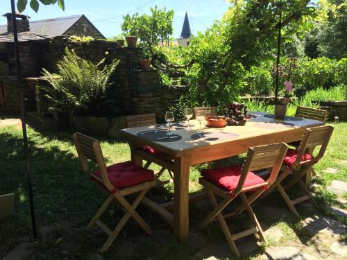 Hotelli välisilme, Shanti Nilayam in Saint-Sernin-sur-Rance
