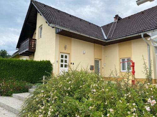 Ferienwohnung Peklar, Pension in Arnfels bei Hoheneck