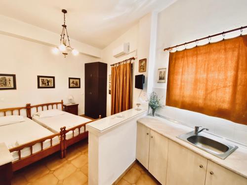  Eleutheria Rooms in Igoumenitsa