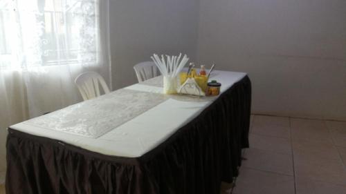 Ravintola, Hotel Delambiance in Arua