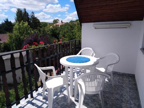 Balcony/terrace, VIL'LAGUNA Apartment with view of Balaton in Sarvar