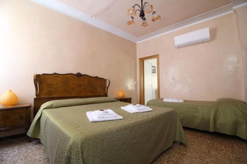 Veneziacentopercento Arsenale Apartment - image 5