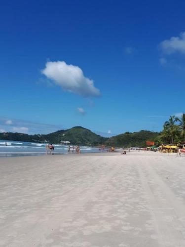 Apartamento Ubatuba - Praia grande - 200m da praia