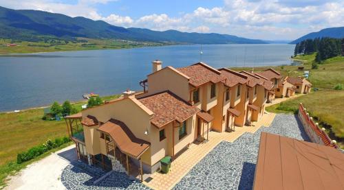 VIP Complex in Sarnitsa