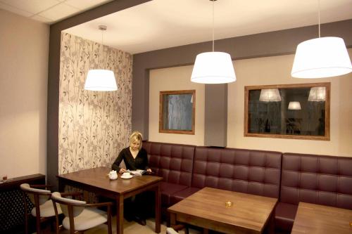 Pub/Lounge, irisHotels in Shevchenkivskyj