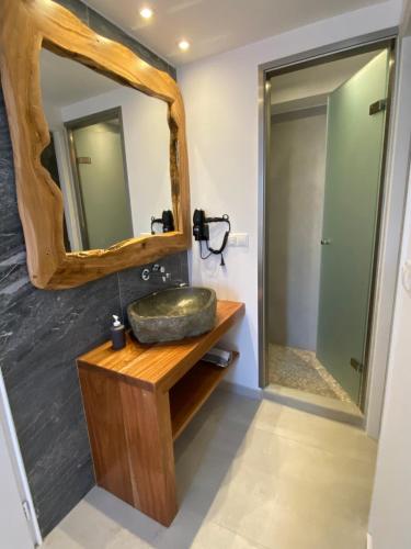 Eternal Town Suites - image 2
