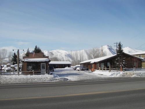 High Country Motel - image 8