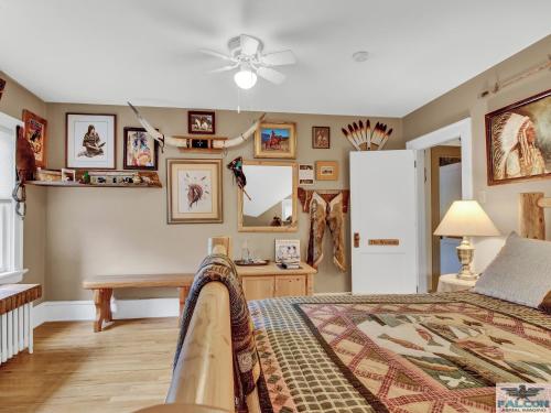 Robins Nest Bed & Breakfast – Cody, WY