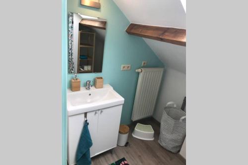 Petite maison à la campagne (Petite maison a la campagne) in Couvin