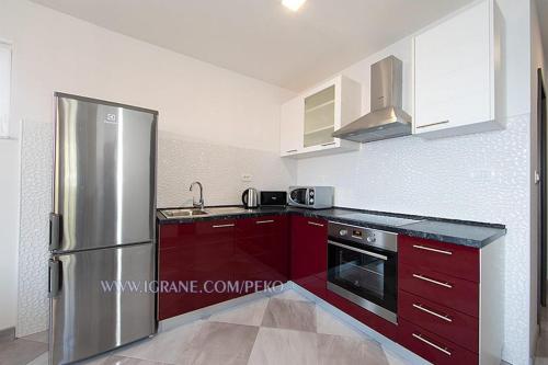 Apartments by the sea Igrane Makarska - 18405 - image 8